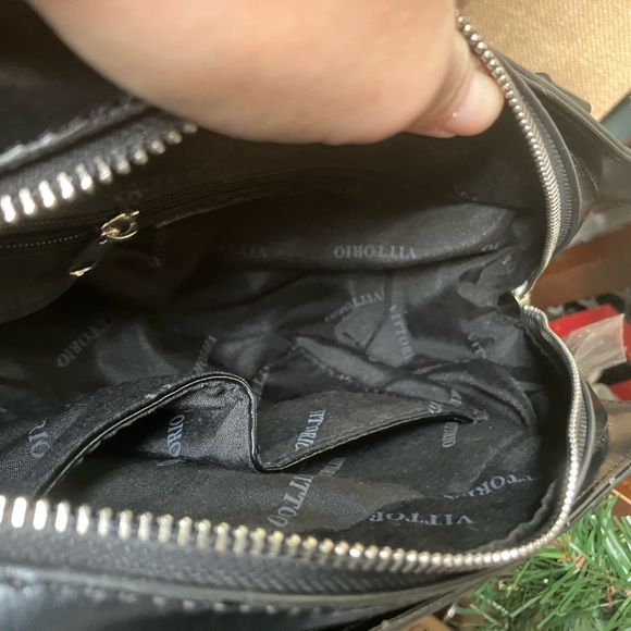 Sale! Genuine Vittorio Bag - Picture 7 of 12